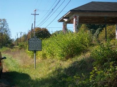 Page's Meeting House Marker. Click for full size. Page's Meeting House Marker image. Click for full size.