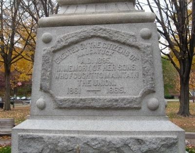 Naugatuck Soldiers' Memorial image. Click for full size.