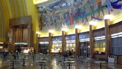 Cincinnati Union Terminal Concourse image. Click for full size.