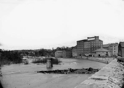 Richmond, Virginia. Haxal & Crenshaw's mill. image. Click for full size.