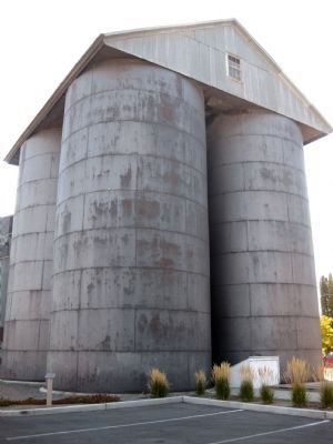 Minden Flour Milling Company Silos. Click for full size. Minden Flour Milling Company Silos image. Click for full size.