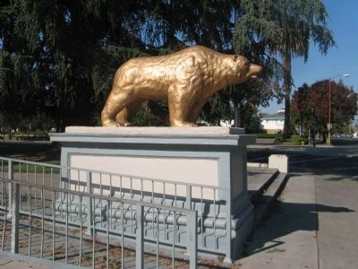 Building is Flanked by Two Golden Bear Sculptures image. Click for full size.