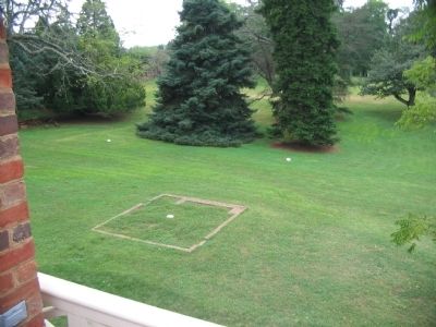 South Yard Slave Quarters. Click for full size. South Yard Slave Quarters image. Click for full size.