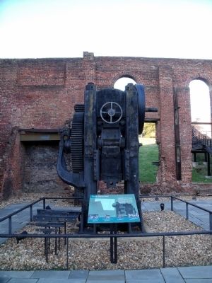 Toledo 1000-ton Press image. Click for full size.