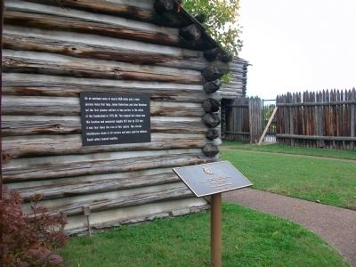 Fort Nashborough informational sign and DAR marker image. Click for full size.