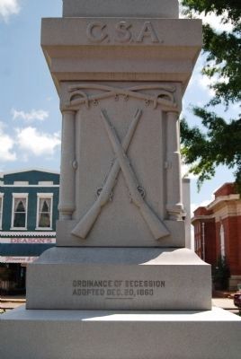 Abbeville County Confederate Monument - West image. Click for full size.