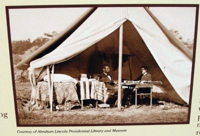 Close-up Photo - - President Abraham Lincoln & General George B. McClellan image. Click for full size.
