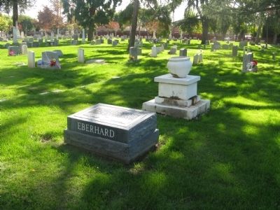 “Eberhard” Marker and Gravesite image. Click for full size.