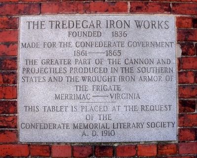 The Tredegar Iron Works Marker image. Click for full size.