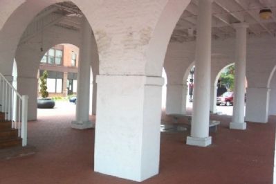 Old Town Hall and Market House image. Click for full size.