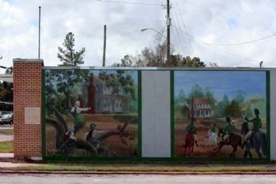 The Burning of Mouzon's Home by his "Friend" Marker (left) and Mural from the Swamp Fox Murals Trail image. Click for full size.