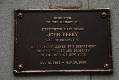 Memorial Plaque on Building image. Click for full size.