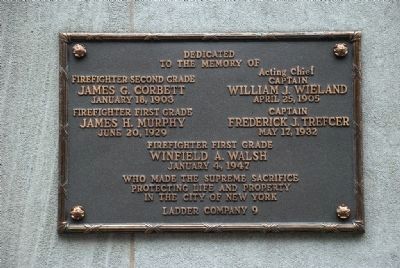 Memorial Plaque on Building image. Click for full size.