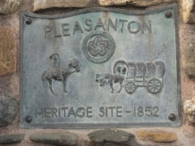 Pleasanton Heritage Plaque image. Click for full size.
