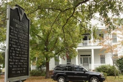 Anne Custis Burgess Marker and childhood house image. Click for full size.