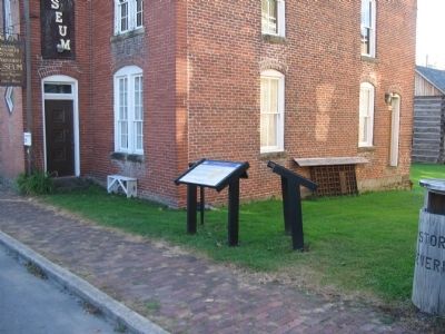 Markers next to the County Museum image. Click for full size.