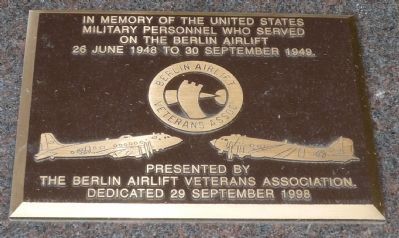 Berlin Airlift Marker image. Click for full size.