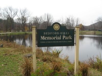 Bedford Hills Memorial Park Entrance Sign image. Click for full size.