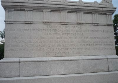Civil War Unknowns Monument. Click for full size. Civil War Unknowns Monument image. Click for full size.