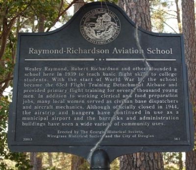 Raymond-Richardson Aviation School Marker image. Click for full size.