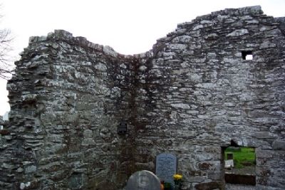 The South Church / An Teampall Theas and Marker. Click for full size. The South Church / An Teampall Theas and Marker image. Click for full size.