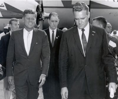 Olin D. Johnston (Center) and Governor Fritz Hollings<br>Greet President Kennedy in Columbia, SC image. Click for full size.