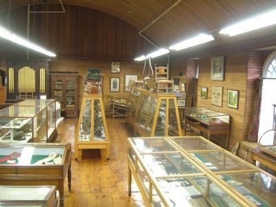 Old Stone Fort Museum image. Click for full size.