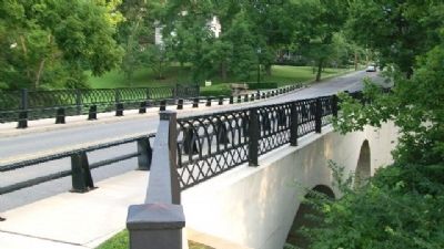 Broadway Bridge. Click for full size. Broadway Bridge image. Click for full size.