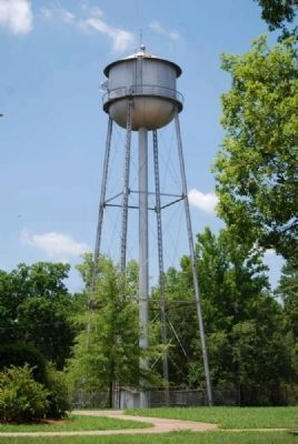 De La Howe Water Tower image. Click for full size.