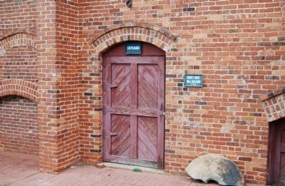 Dorn Mill Entrance image. Click for full size.