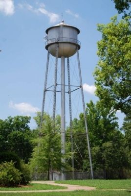 De La Howe Water Tower. Click for full size. De La Howe Water Tower image. Click for full size.