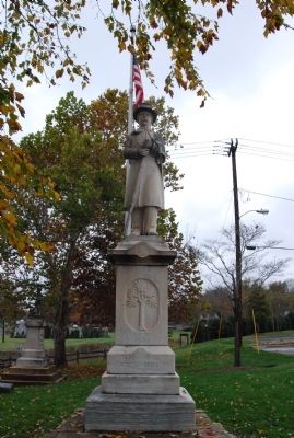 Fort Mill Confederate Monument image. Click for full size.