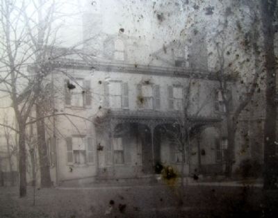 Lytle Mansion image. Click for full size.