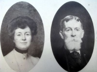 Charles and Anna Taft image. Click for full size.