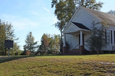 Walnut Grove Church and Marker image. Click for full size.