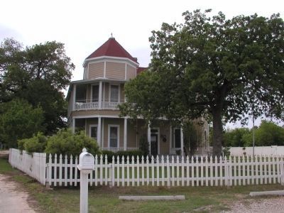 Page-Decrow-Weir House and Marker. Click for full size. Page-Decrow-Weir House and Marker image. Click for full size.