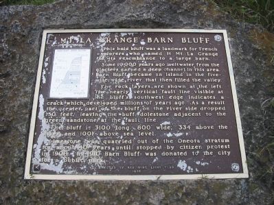 Mt. La Grange – Barn Bluff Marker. Click for full size. Mt. La Grange – Barn Bluff Marker image. Click for full size.