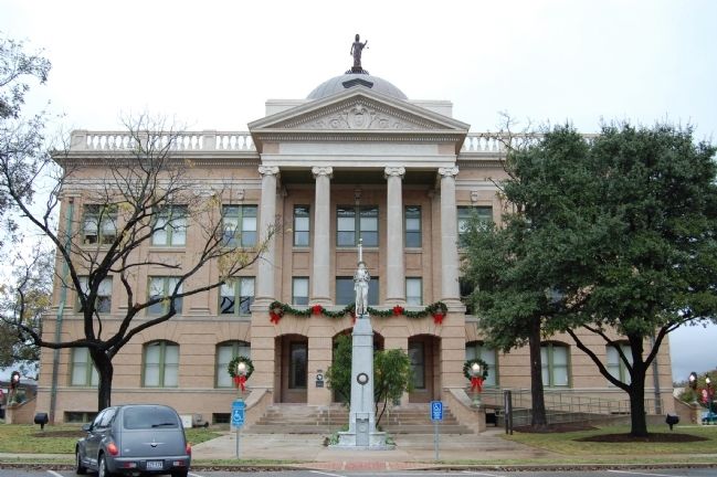 Williamson County Courthouse image. Click for full size.