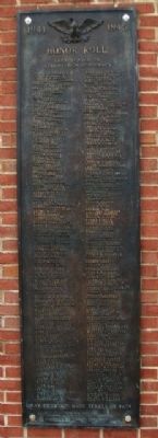 Laurel-Lincoln World War II Memorial Marker. Click for full size. Laurel-Lincoln World War II Memorial Marker image. Click for full size.