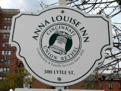 Anna Louise Inn Sign image. Click for full size.