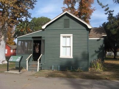Pinkney House and Marker. Click for full size. Pinkney House and Marker image. Click for full size.