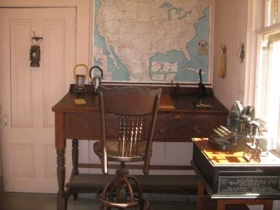 Office at the Bena Depot image. Click for full size.