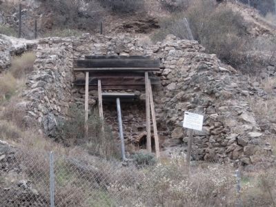 Kiln structure remains, located in Kiln Canyon. Click for full size. Kiln structure remains, located in Kiln Canyon image. Click for full size.