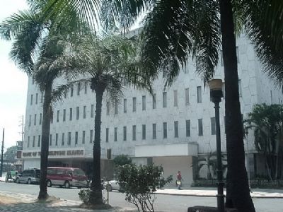 Bank of the Philippine Islands now stand in its site image. Click for full size.