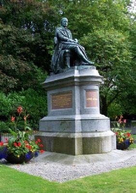 Lord Ardilaun Memorial image. Click for full size.