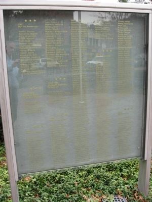 Brewster Veterans Memorial image. Click for full size.