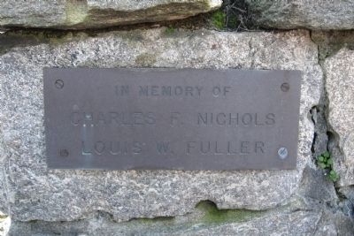 Plaque on the left image. Click for full size.