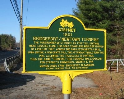 Bridgeport / Newtown Turnpike Marker image. Click for full size.