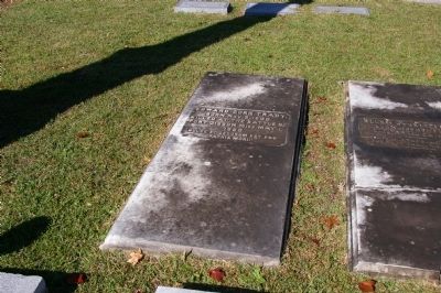 General Edward Dorr Tracy, Jr.'s Grave image. Click for full size.