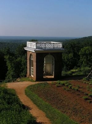 Monticello vegetable garden pavilion image. Click for full size.